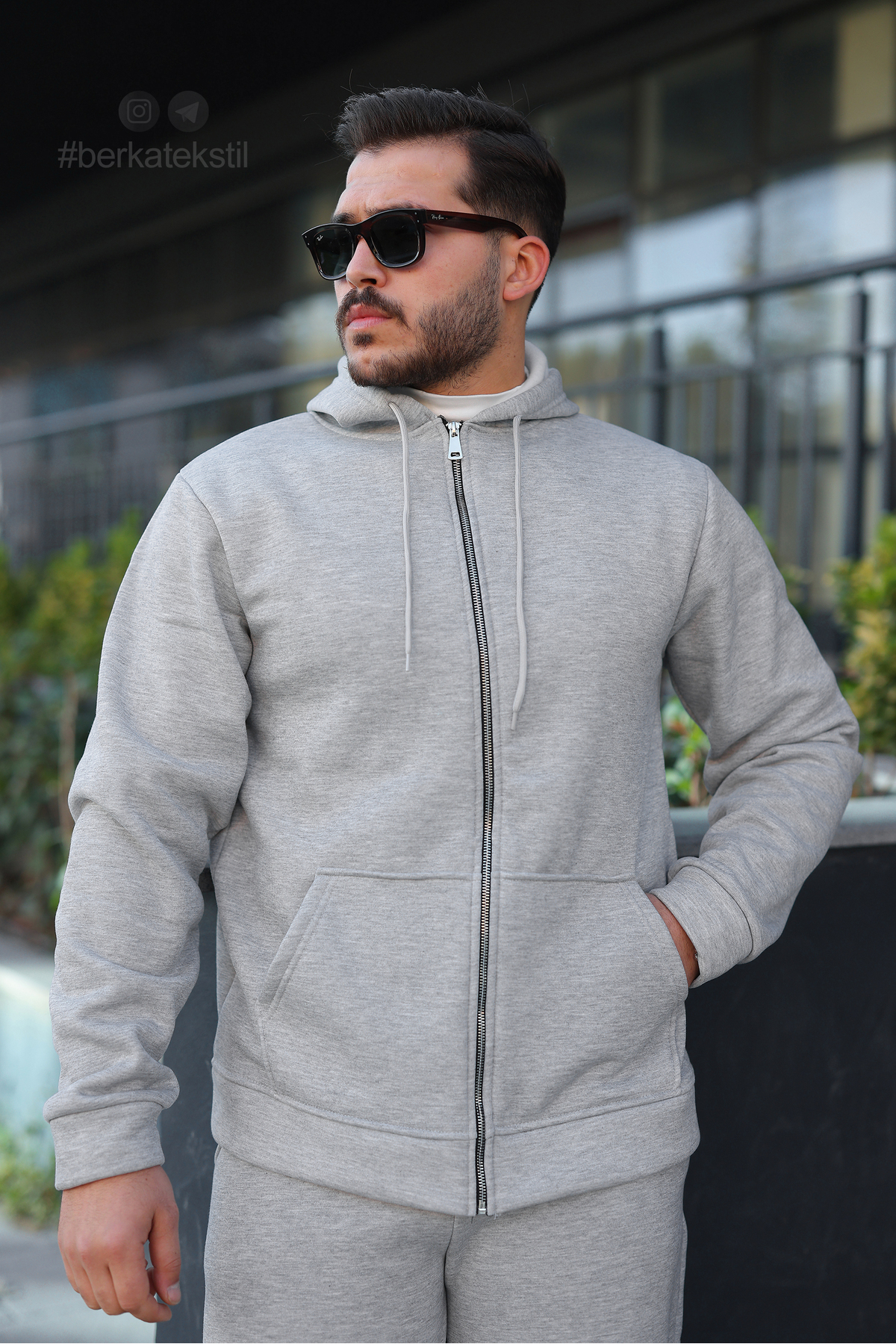 Genel Markalar 3 İplik Kapüşonlu Fermuarlı Sweatshirt İçi Polarlı Relax Fit Rahat Kesim Pamuklu Çift Cepli