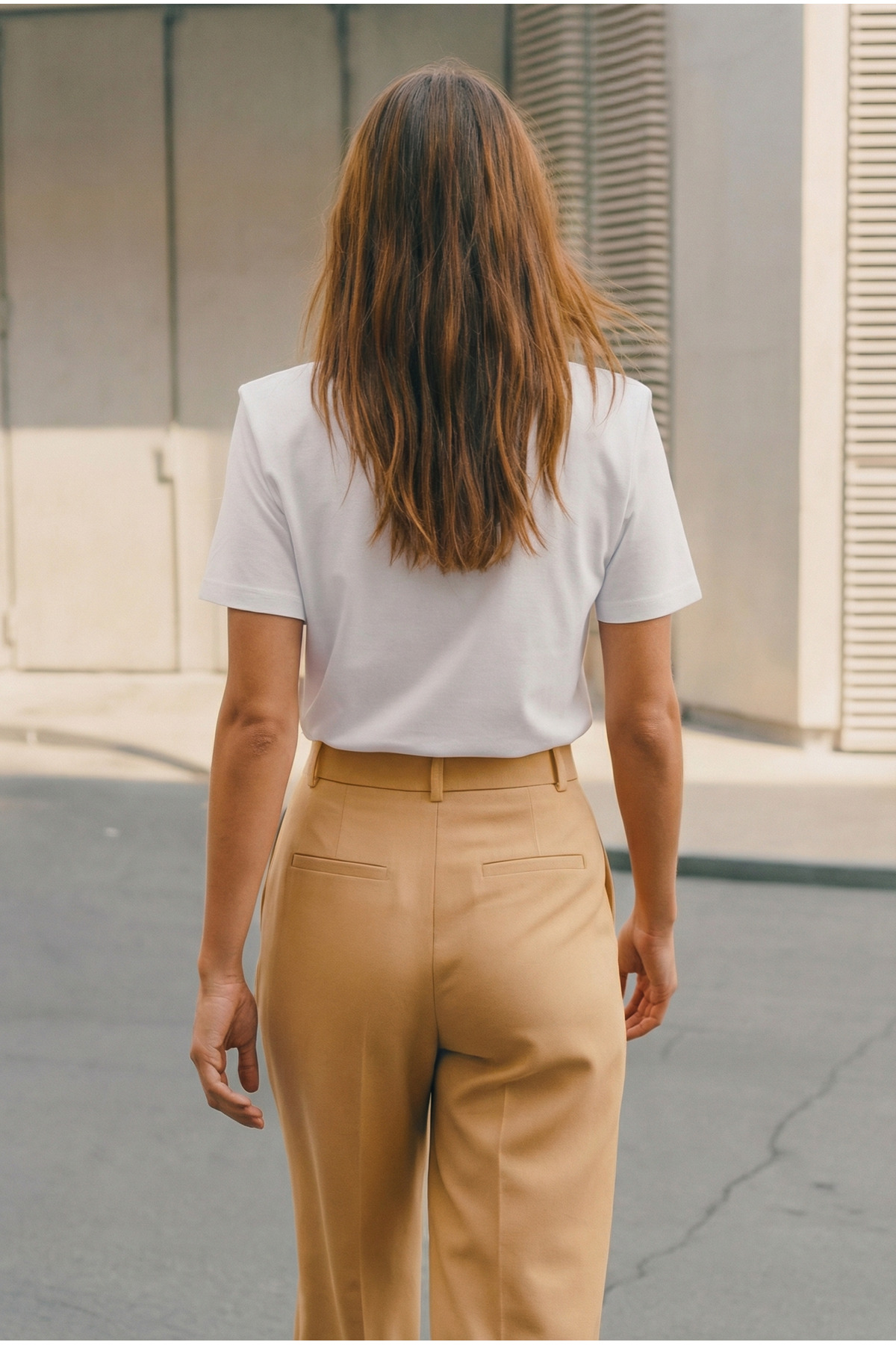 poupee  Vatkalı Beyaz T-shirt, Omzu Vatkalı Kadın T-shirt, Pamuklu Örme Penye T-shirt, Bisiklet Yaka T-shirt - Görsel 4