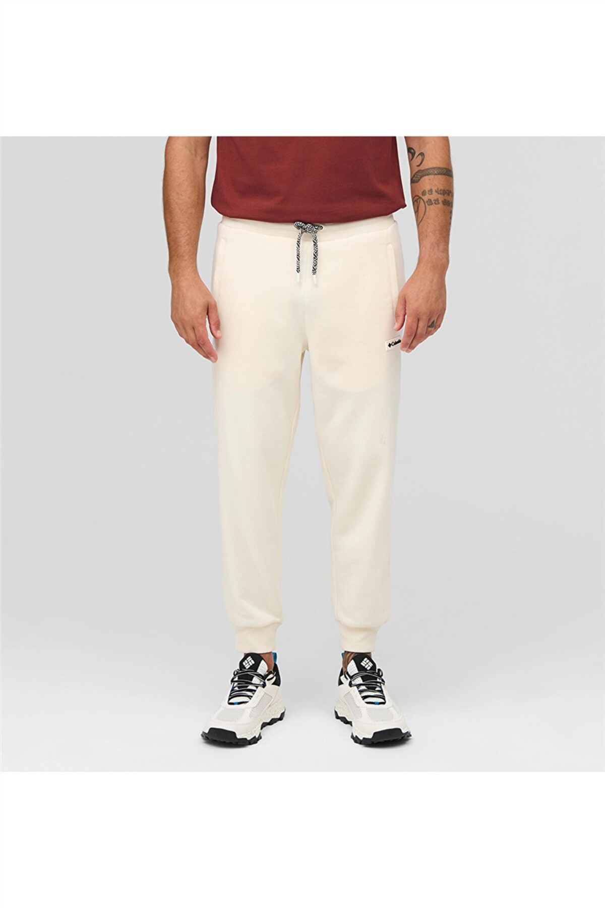 کلمبیا شلوار ورزشی کرم رنگ یونیسکس با لوگوی برند و کمر کشی، مناسب برای استفاده روزمره ۹۴۷۰۰۲۰۱۹۰ ۱۹۰
