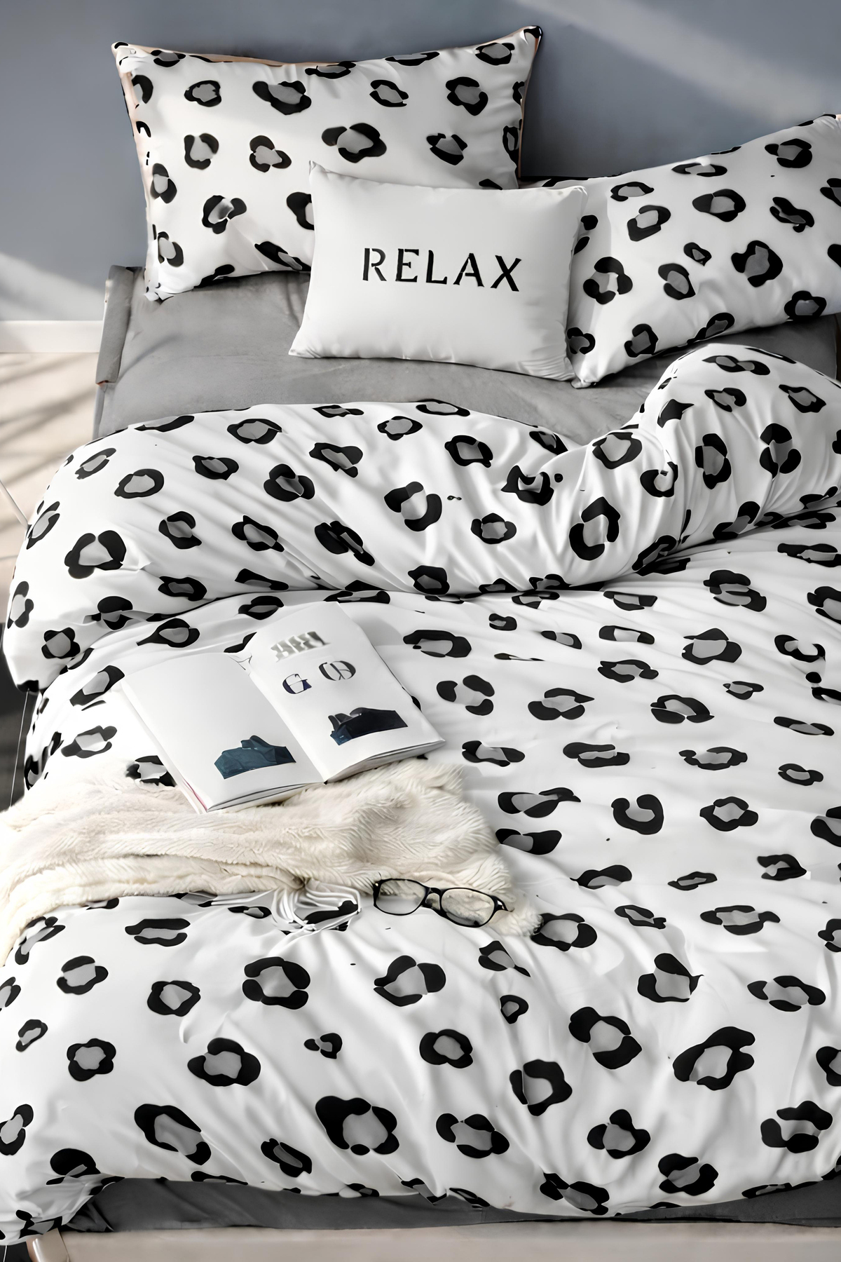 Single Duvet Cover Set with Elastic Sheet Leopard White