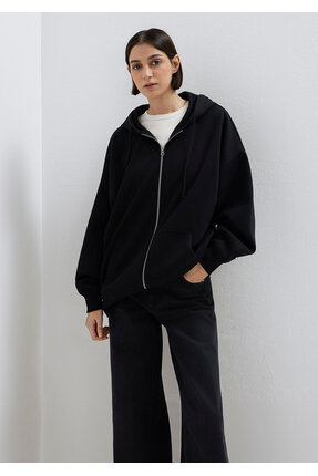 Mavi Kapüşonlu Fermuarlı Siyah Sweatshirt 1610221-900