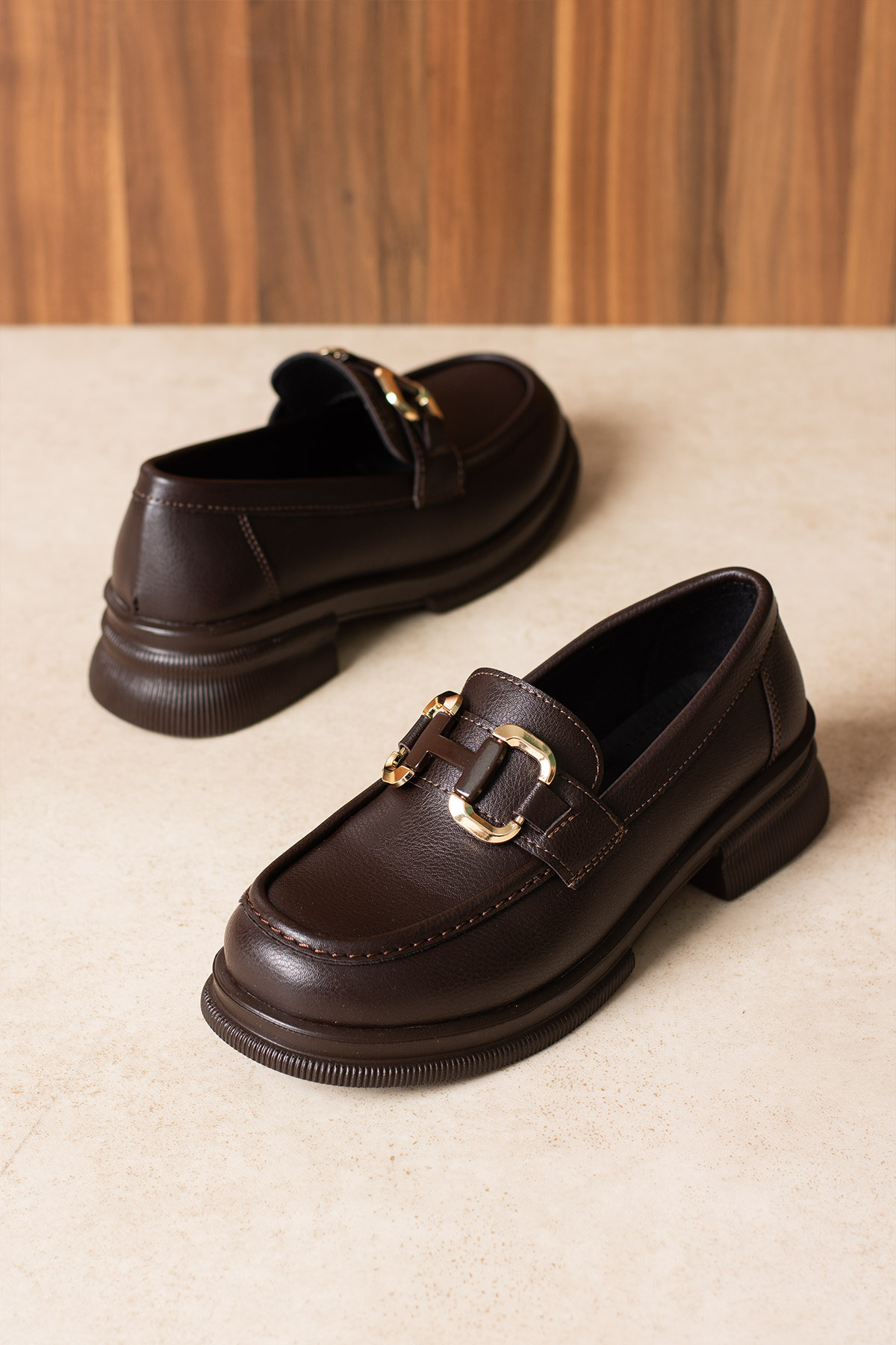 guijarro  Kalın Tabanlı Kahverengi Deri H Tokalı Kadın Loafer Ayakkabı - Görsel 7