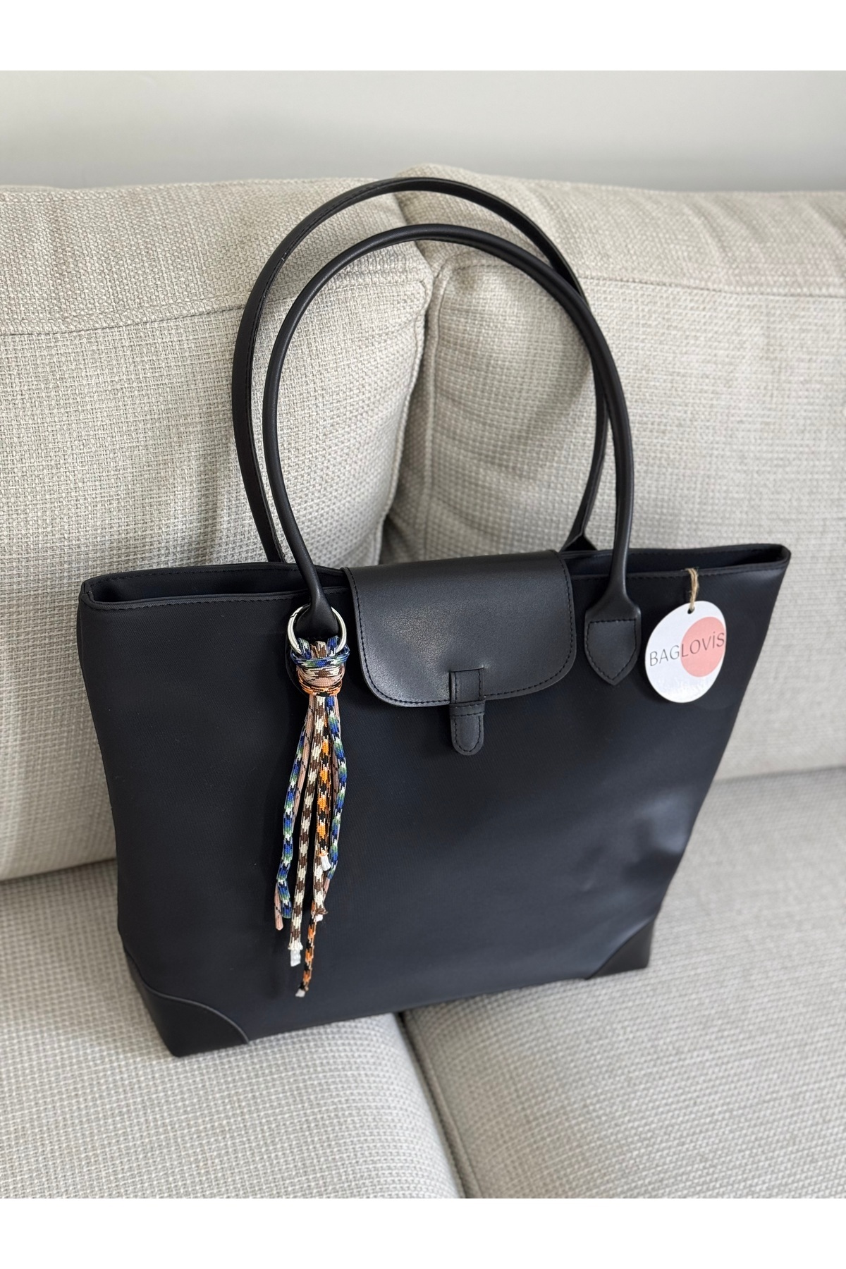 CHARM DETAILED LARGE SIZE BLACK TOTE BAG EN40 BOY30
