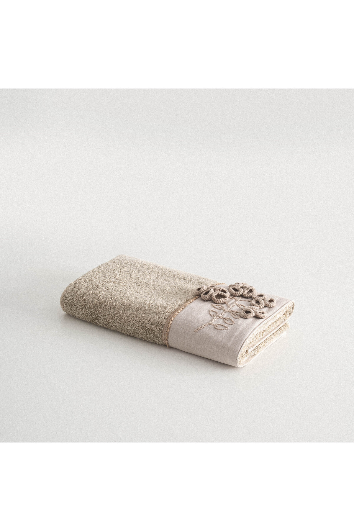 Fairytale Hand Face Towel 100% Organic Cotton Hand Embroidered Beige 50x90 Cm