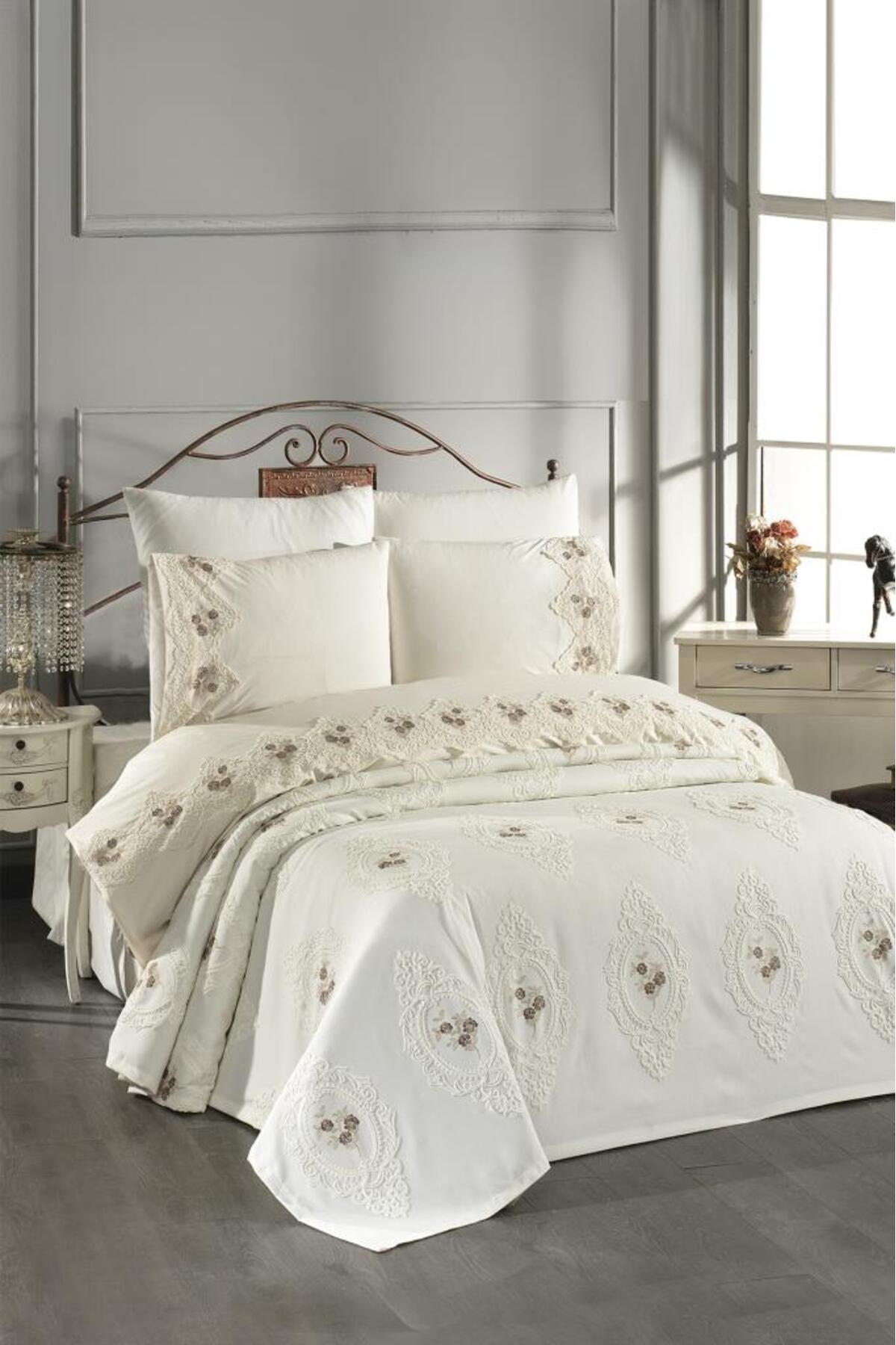 Gardenlove Embroidered Chenille 7-Piece Bridal Set Beige