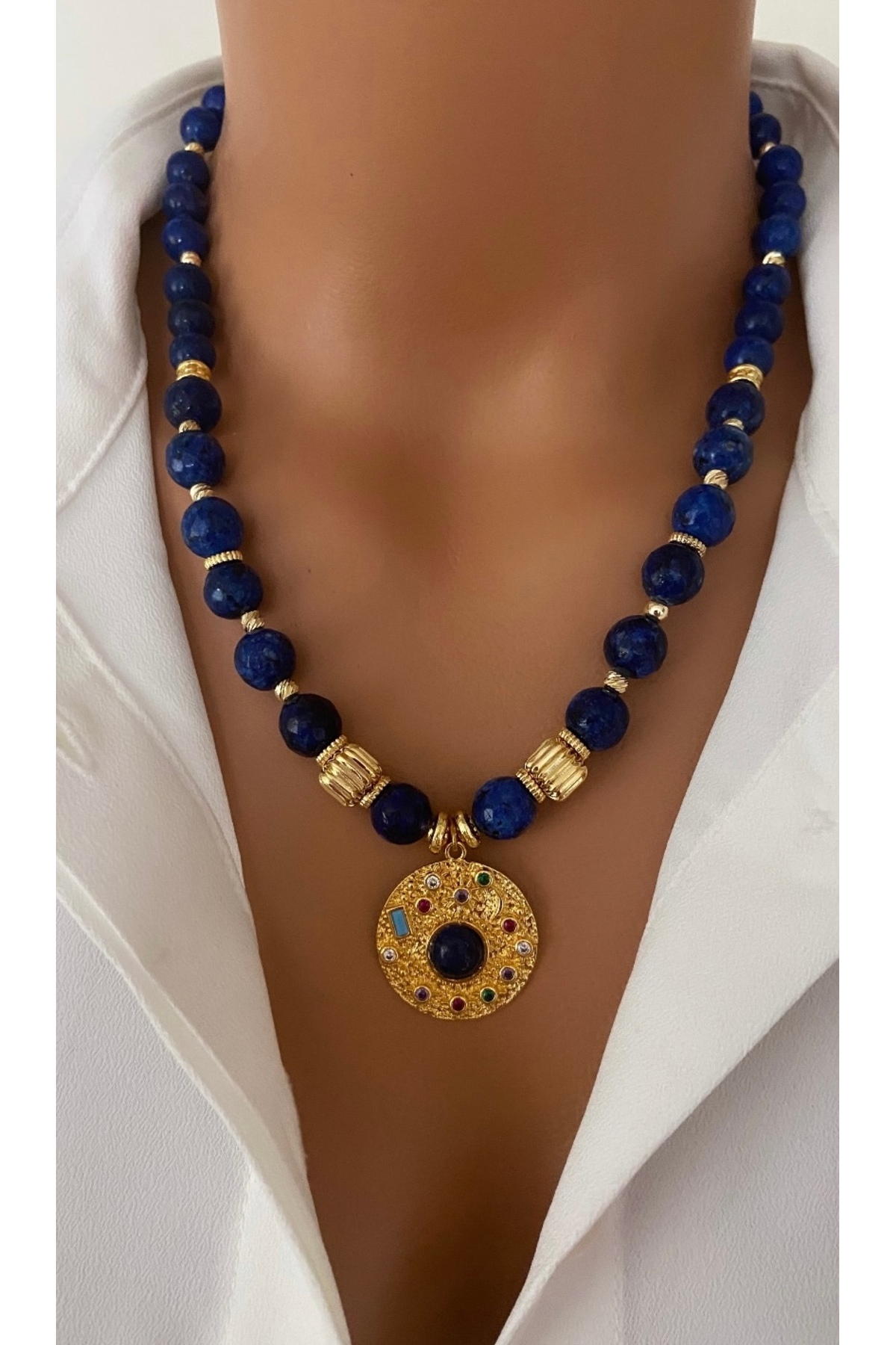 NATURAL STONE Navy Blue 8mm & 10mm Lapis Lazuli Stone Custom Zircon Stone End Women Plate Design Necklace