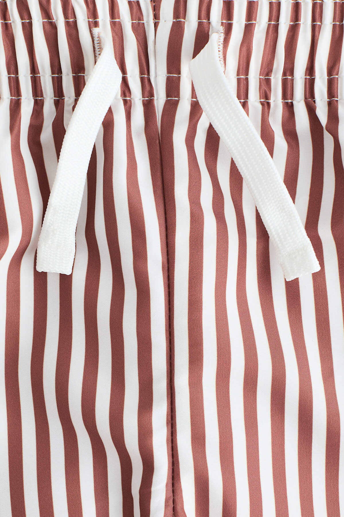 H&M Desenli Şort Mayo fotoğrafı 2 (önizleme)