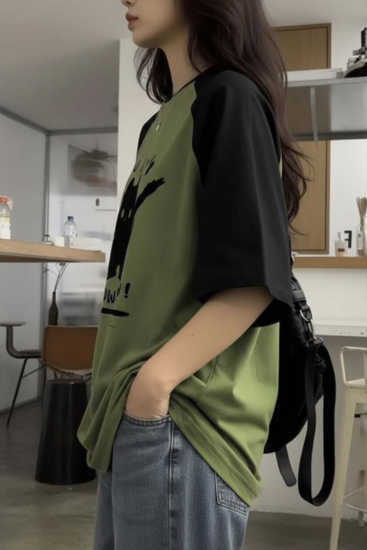 Köstebek  Siyah Raglan Kollu Yeşil Wow! Wow! Cat Unisex T-Sihrt - Görsel 2