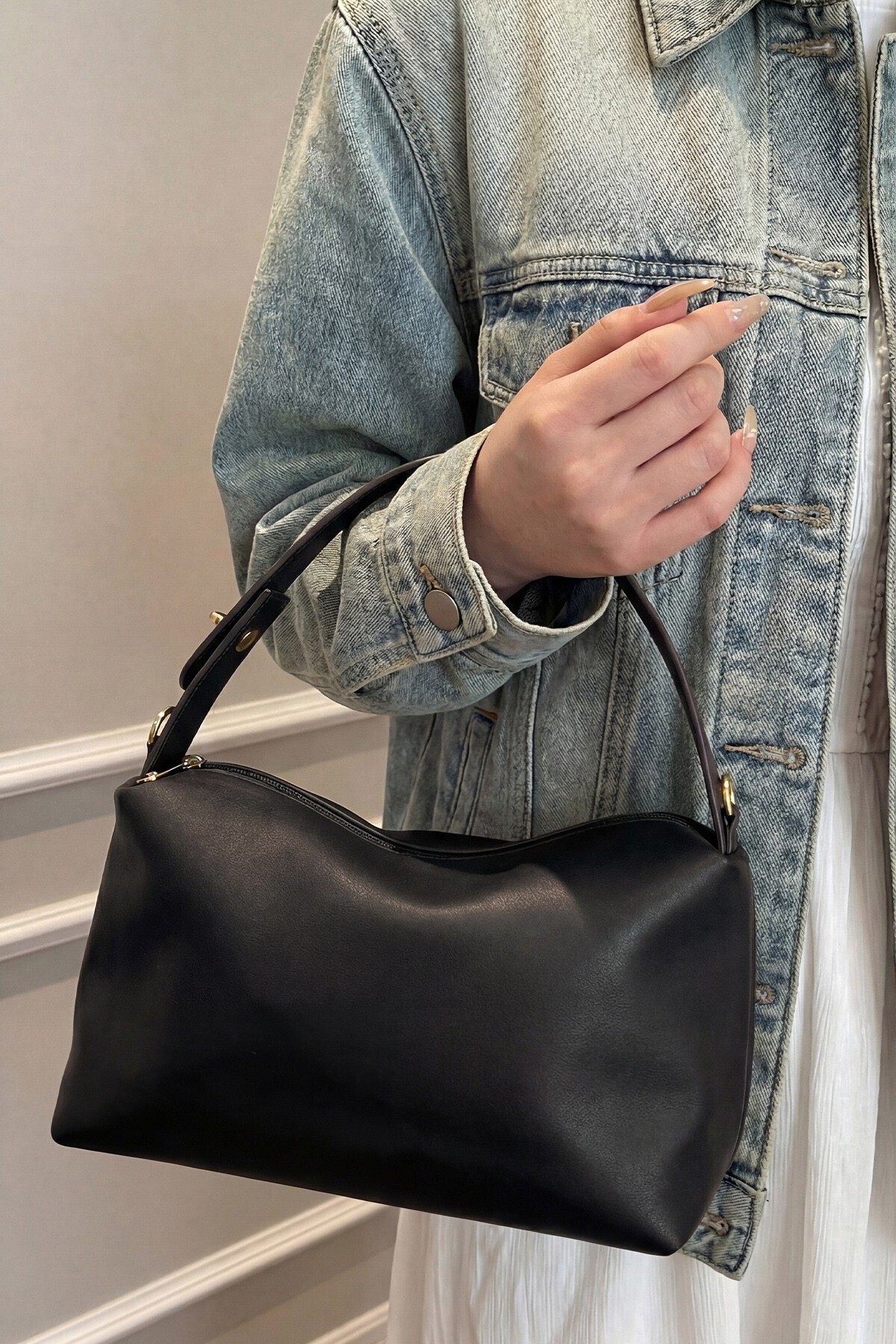 کیف دستی و دوشی زنانه رنگ مشکی
