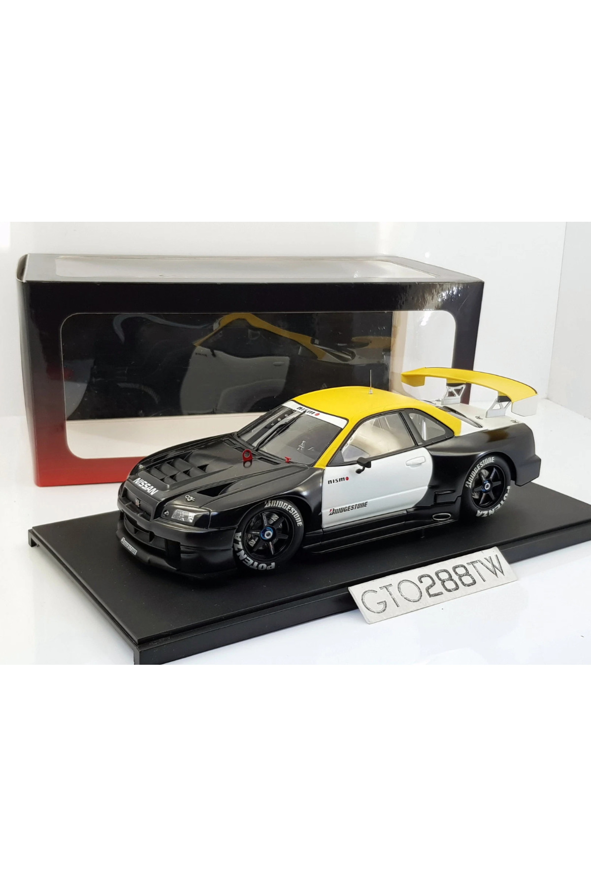 aslanhobi AUTOart 1:18 Nissan Skyline GT-R Nismo(R34) JGTC 2001