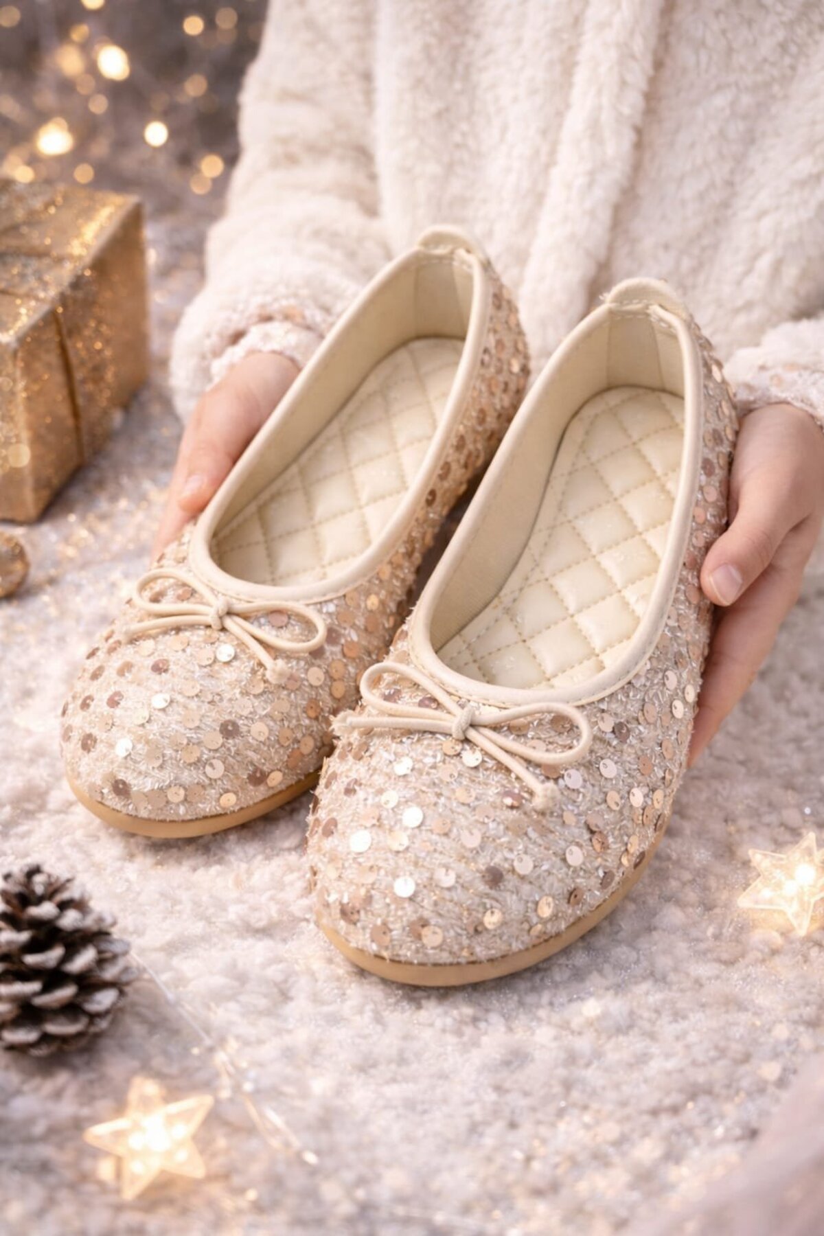 Slipcat KIZ ÇOCUK GÜNLÜK BABET FİYONK DETAYLI YUMUŞAK RAHAT TABANLI fotoğrafı 3 (önizleme)