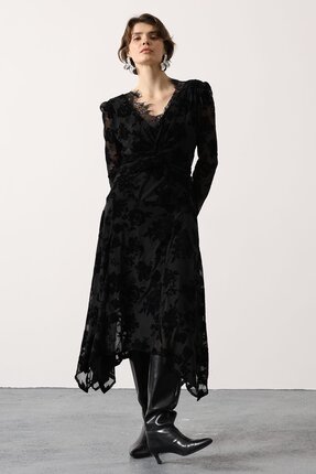 MYA Kadın Vatkalı Yakası Dantel Detaylı Siyah Elbise | Desenli Asimetrik Elbi...