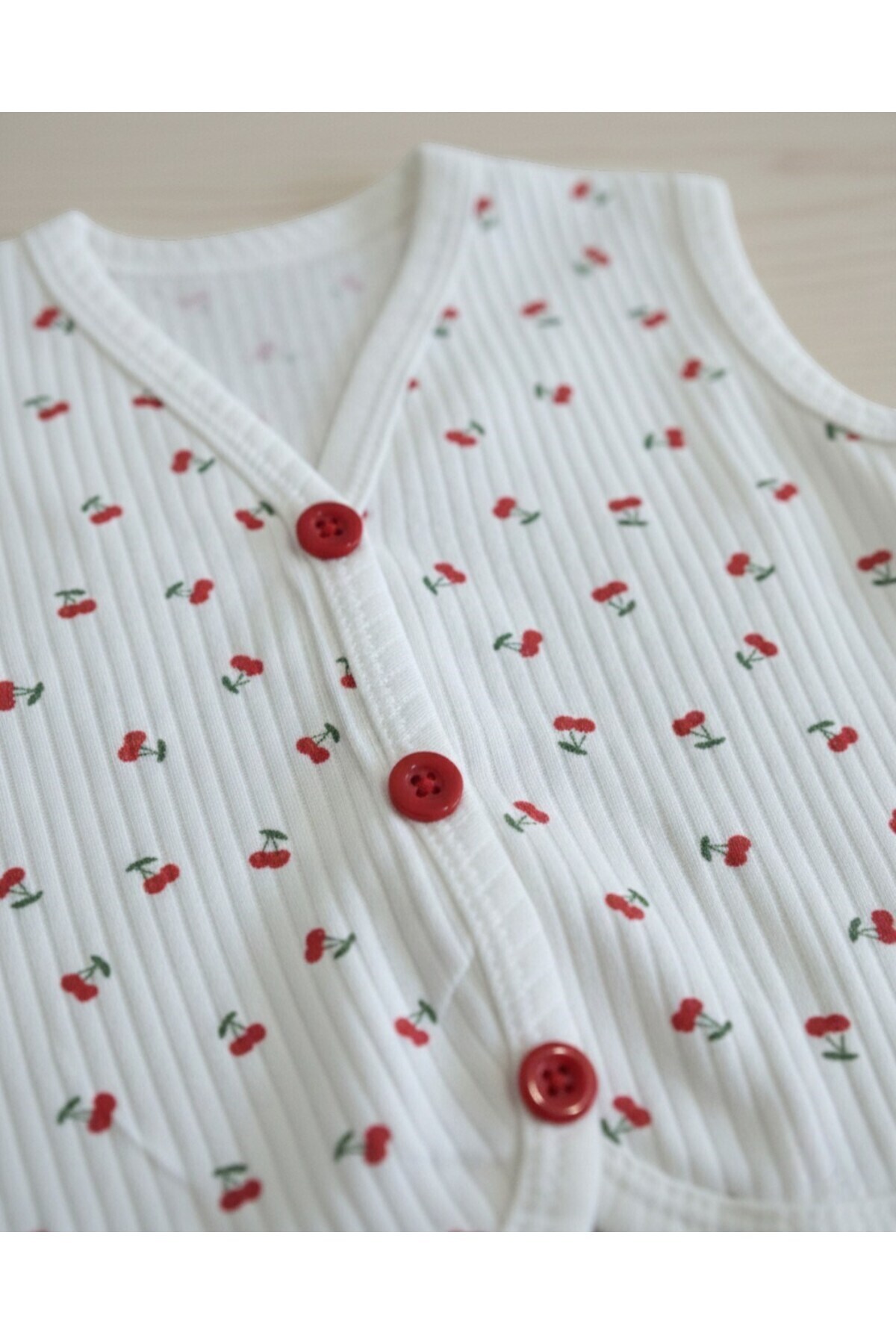 Ege Bebek Kız Bebek Kiraz Baskıılı Fitilli 3-6-9-12-18-24 Aylık Penye Bebek Yeleği fotoğrafı 2 (önizleme)