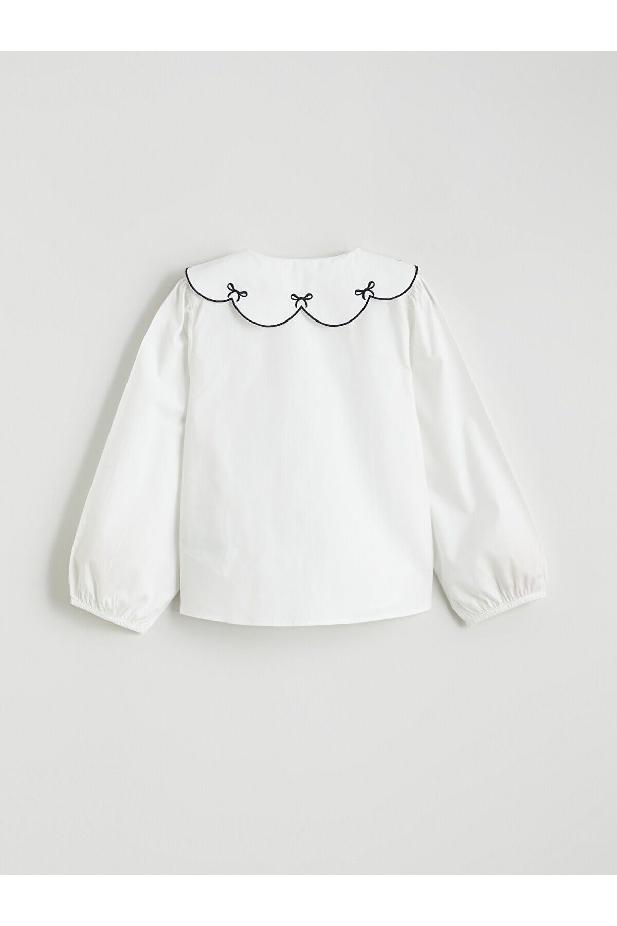 LC Waikiki Shining Store'dan Işıltılı Seçimler Bebe Roba Yaka Kız Çocuk Poplin Gömlek fotoğrafı 5 (önizleme)