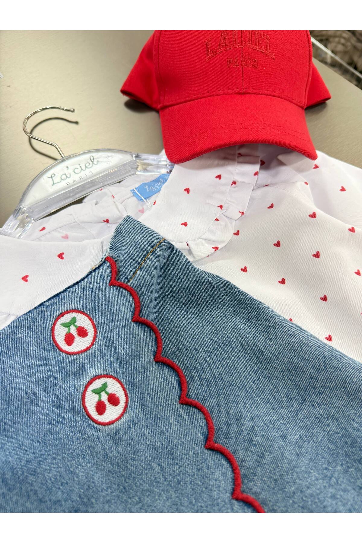 Kız Çocuk Kalp Desenli Gömlek ve Denim Şort Etek Alt Üst Takım - Beyaz