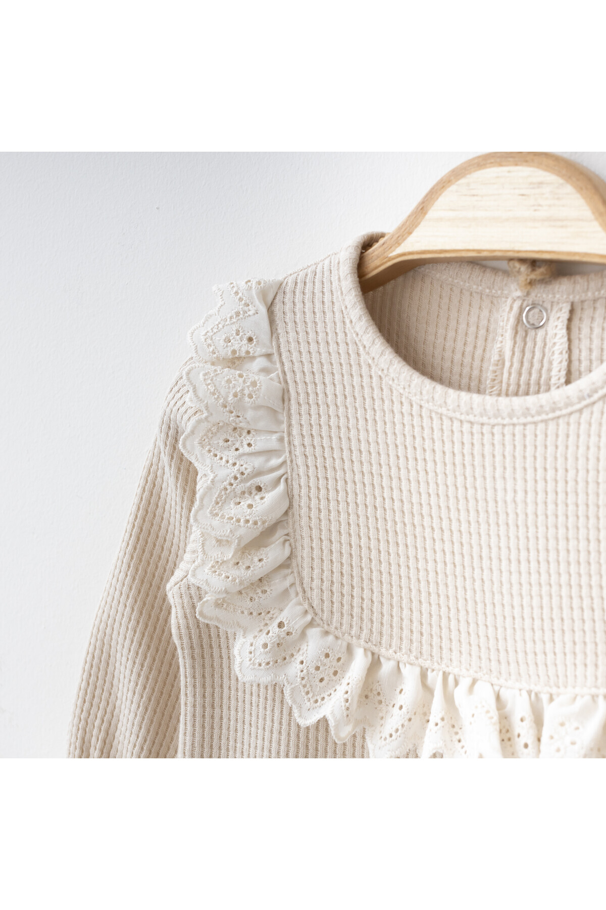 O Baby Waffle Kumaş Fistonlu 2'li Tulum Kız Bebek Yenidoğan Mevlüt Takımı Bandanalı Hastane Çıkışı fotoğrafı 3 (önizleme)