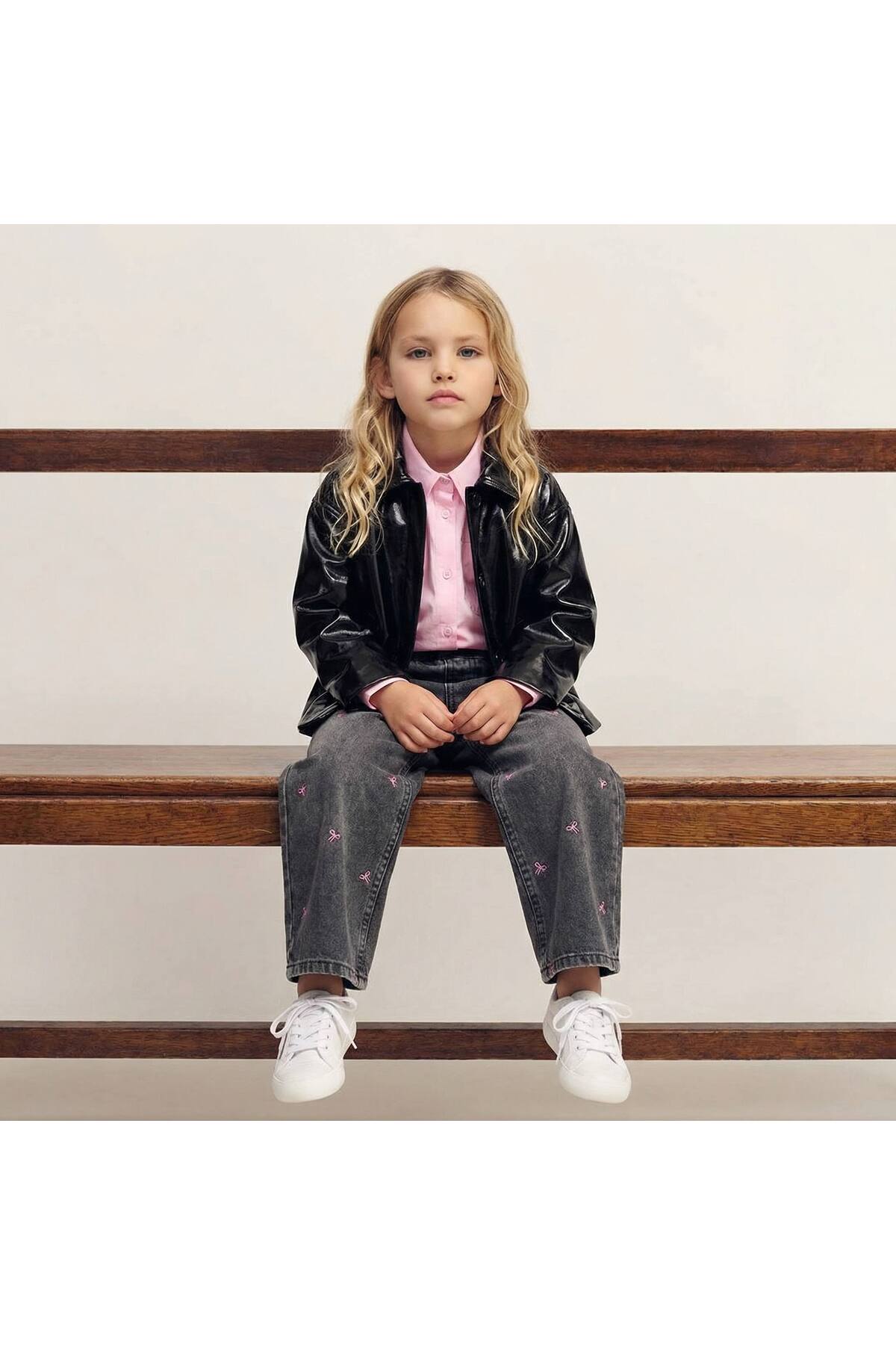 Teeny Weeny Kids Kız Çocuk Parlak Deri Ceket fotoğrafı 4 (önizleme)