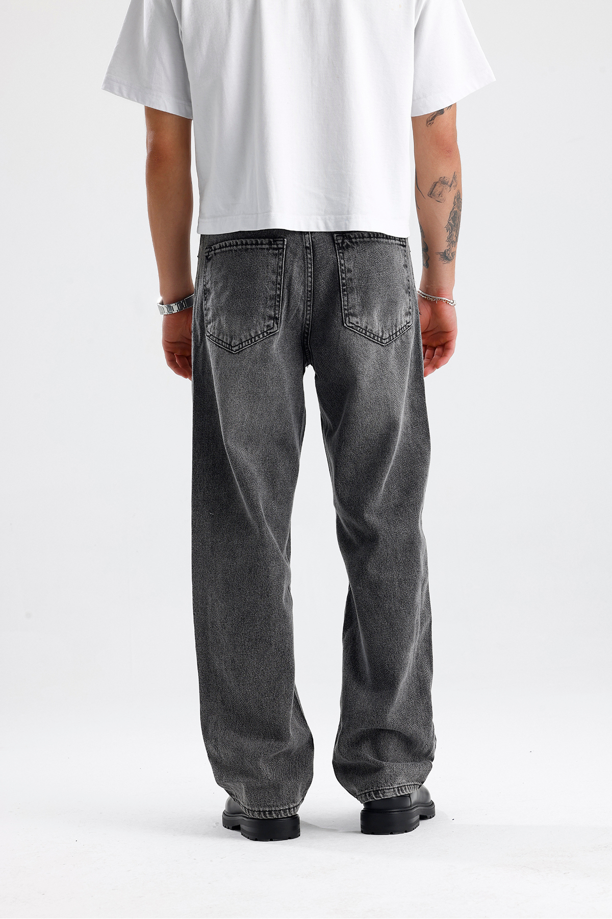 ATE STUDIOS Premium Yıkama Relaxed Fit Jean görsel 2