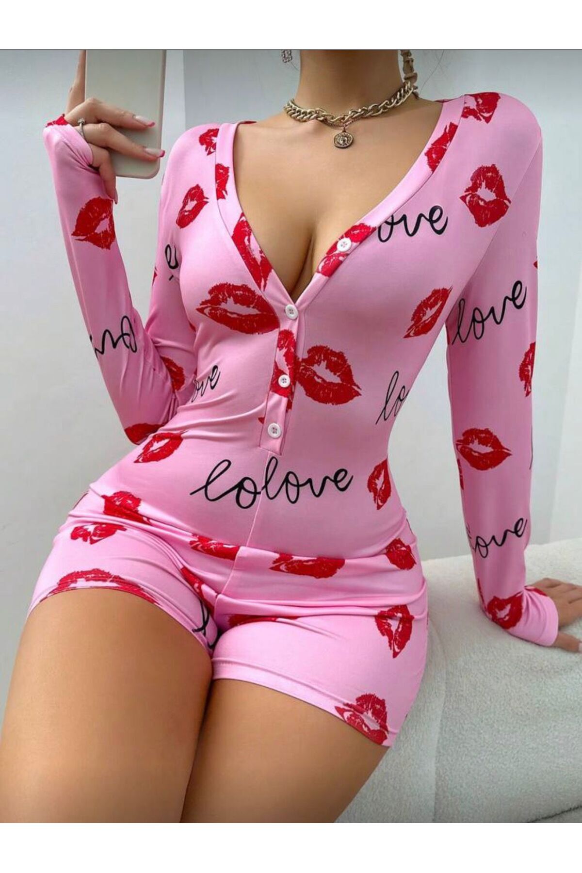 NYXELLE LİNGERİE Kadın Pembe Dudak Desenli Uzun Kollu Şortlu Tulum Pijama - Love Yazılı Düğmeli Home Wear