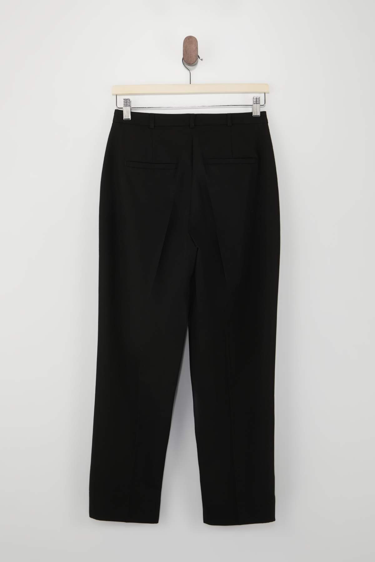 Trendyolmilla  Siyah Özel Koleksiyon Saten Yüzeyli Cigarette Kumaş Pantolon TWOSS26PL00030 - Görsel 11