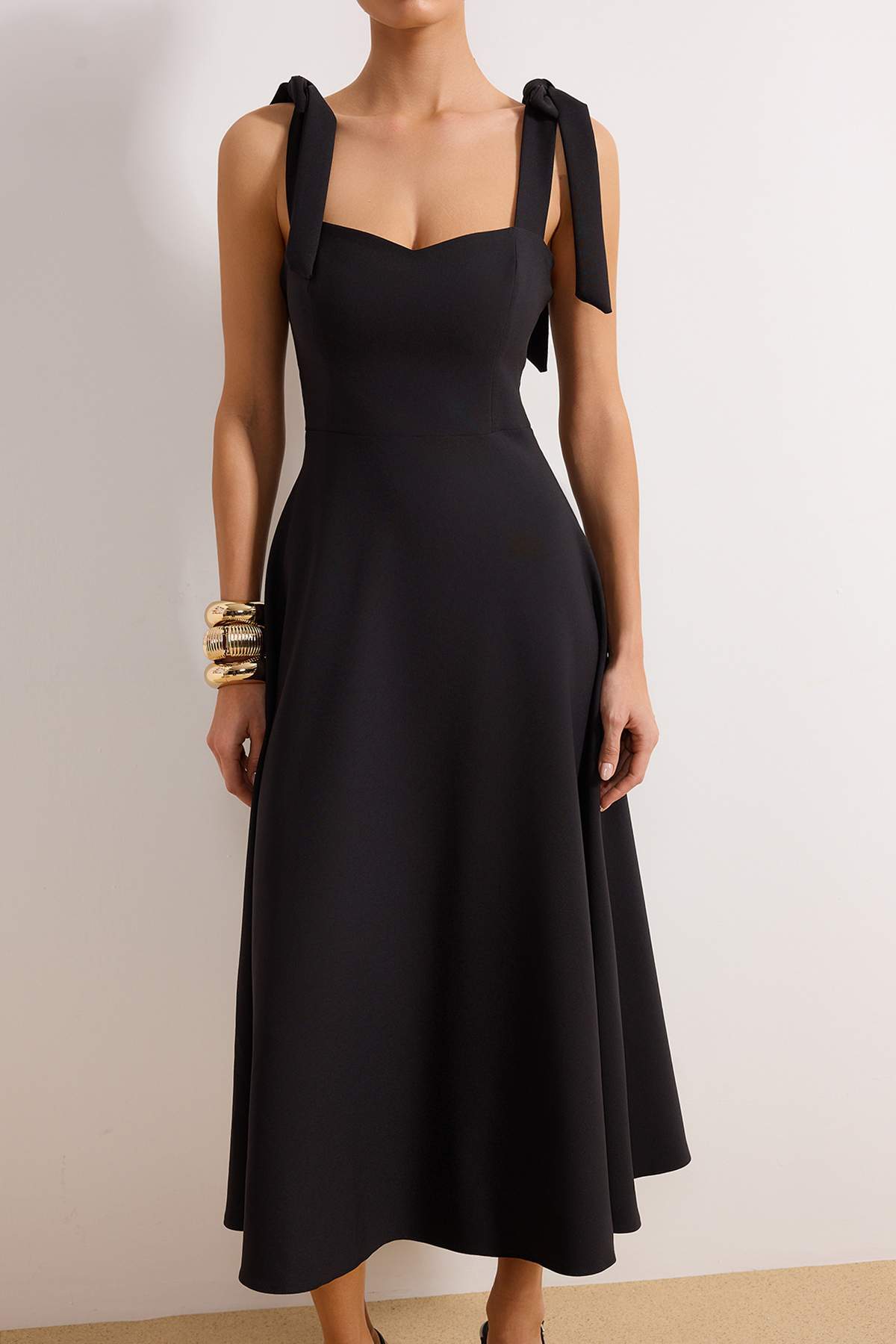 Schwarzes A-Linien-Abendkleid mit gewebtem Träger und Schnürung, Nachtabendkleid TPRSS24EL00251