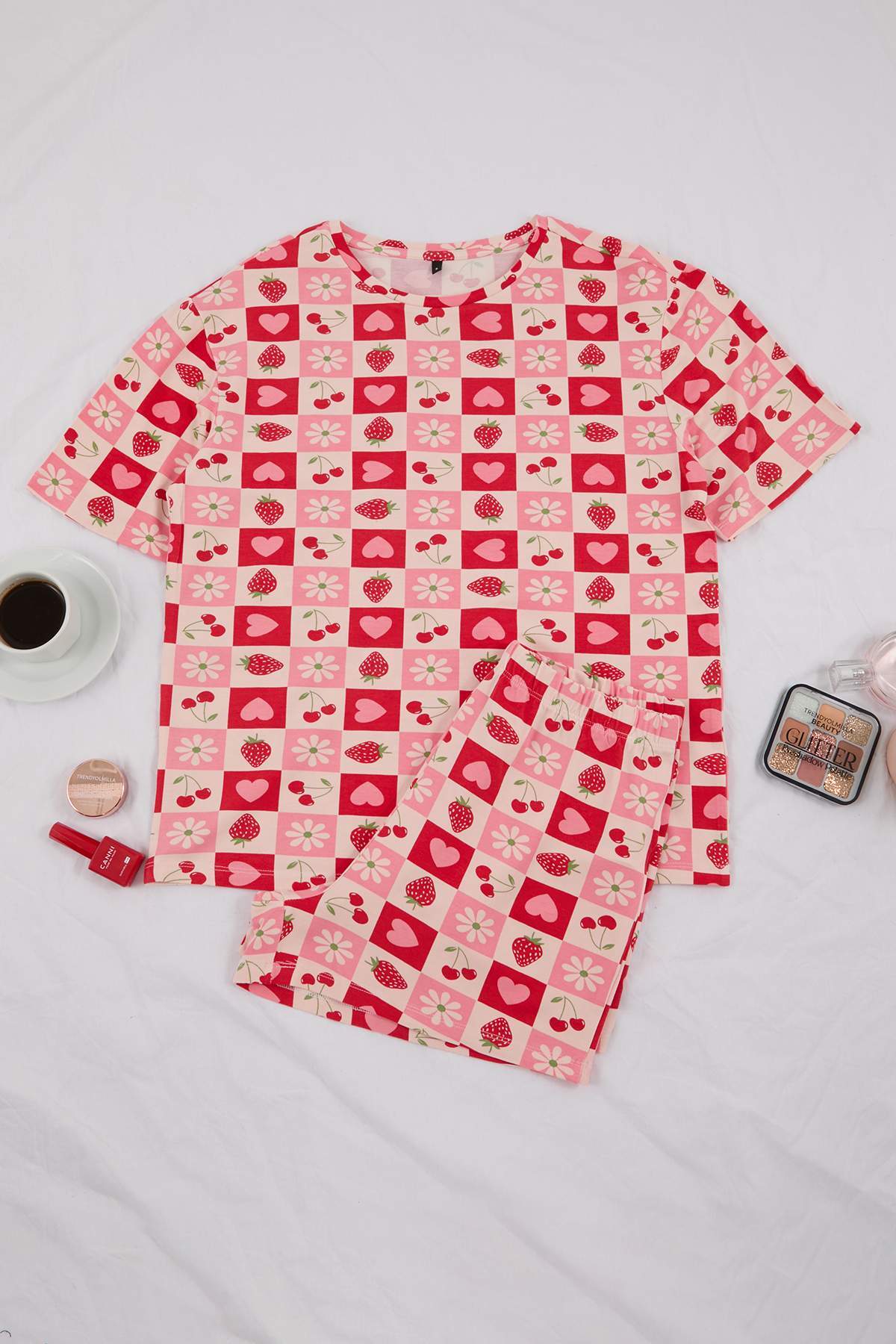 Trendyolmilla  Teen Pembe-Çok Renkli %100 Pamuklu Kalp ve Meyve Baskılı Örme Pijama Takımı THMSS26PT00048 - Görsel 5