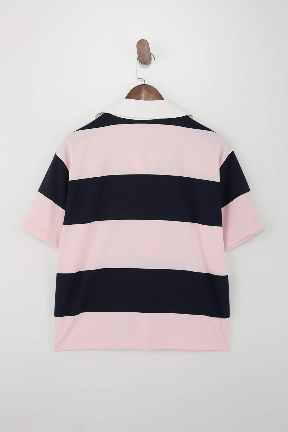 Trendyolmilla  Wardrobe Essentials-Lacivert Çizgili Regular/Normal Kalıp %100 Pamuk Örme T-shirt TWOSS26TS00027 - Görsel 6