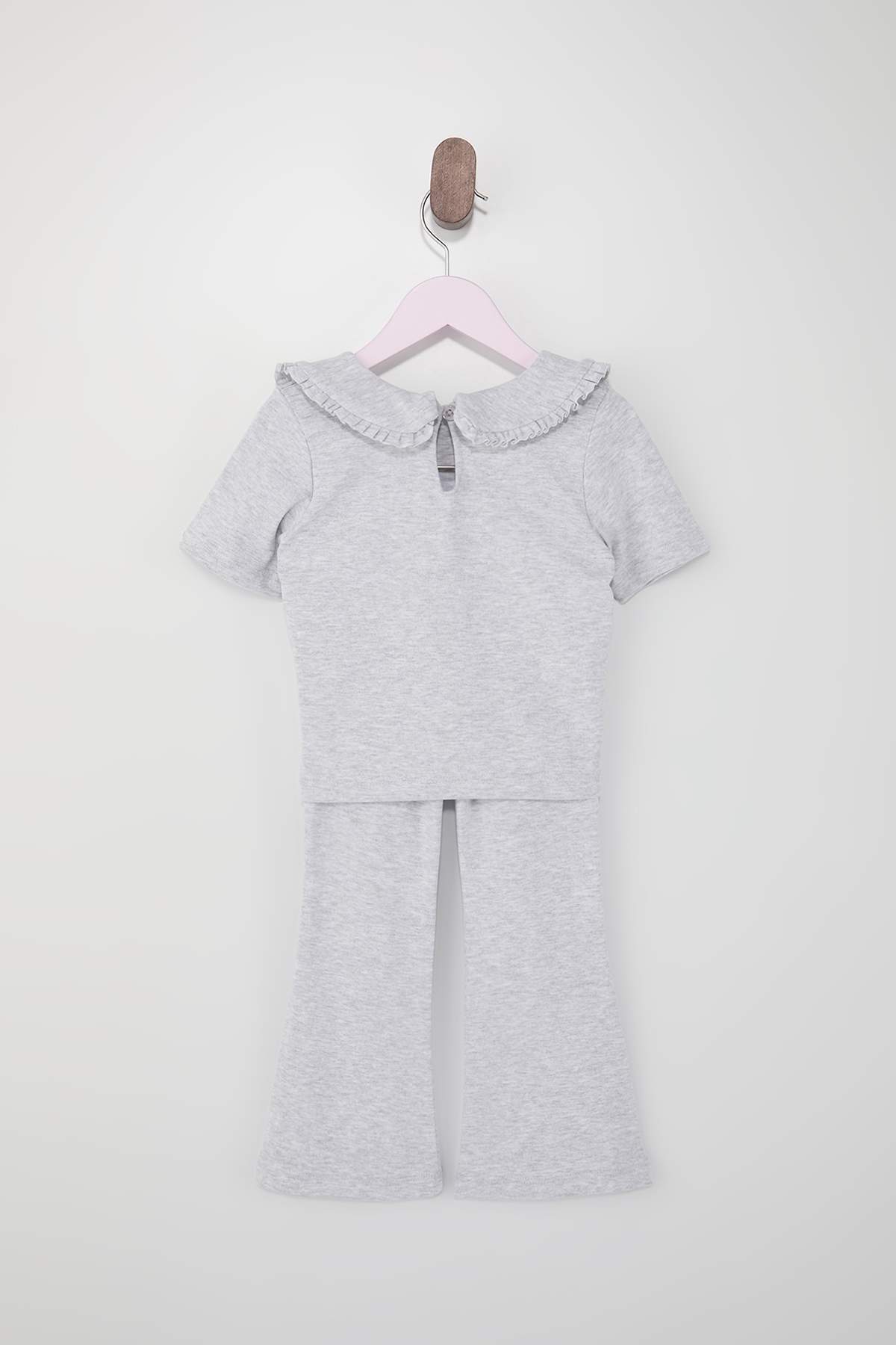Trendyolmilla  Gri Melanj Bebe Yaka Kız Çocuk Düz Örme Bayramlık Alt - Üst Takım TKDSS26AU00004 - Görsel 4