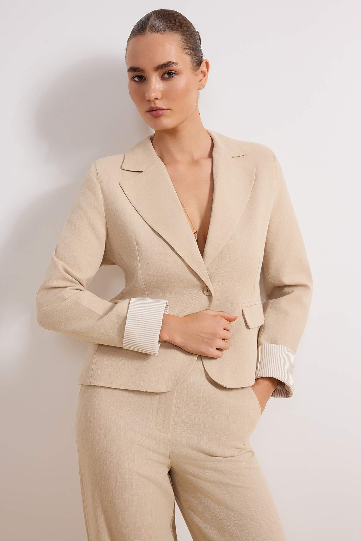 trendyolmilla-womens-flat-long-fitted-blazer