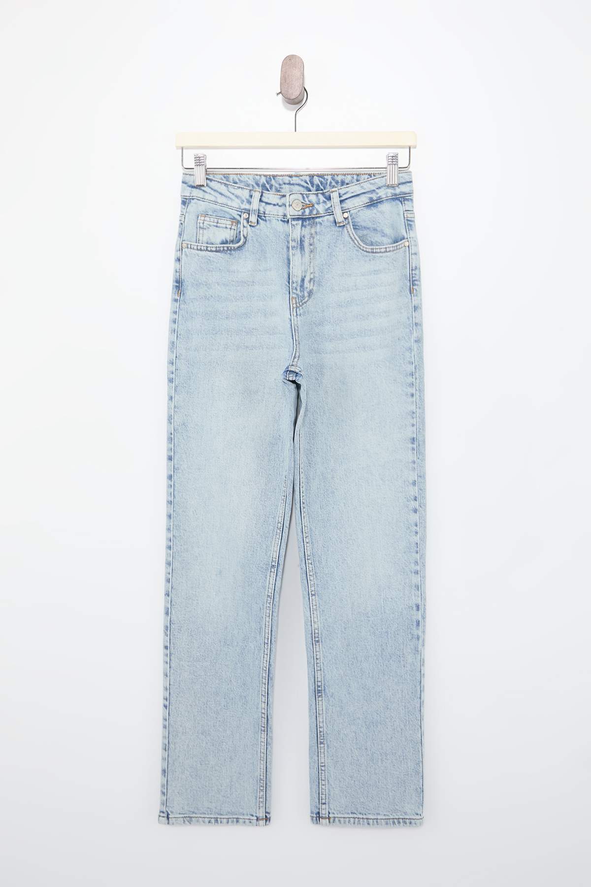 Trendyolmilla  Premium Mavi More Sustainable Özel Kumaş Yüksek Bel Az Esnek Mom Jeans TWOSS26JE00113 - Görsel 11