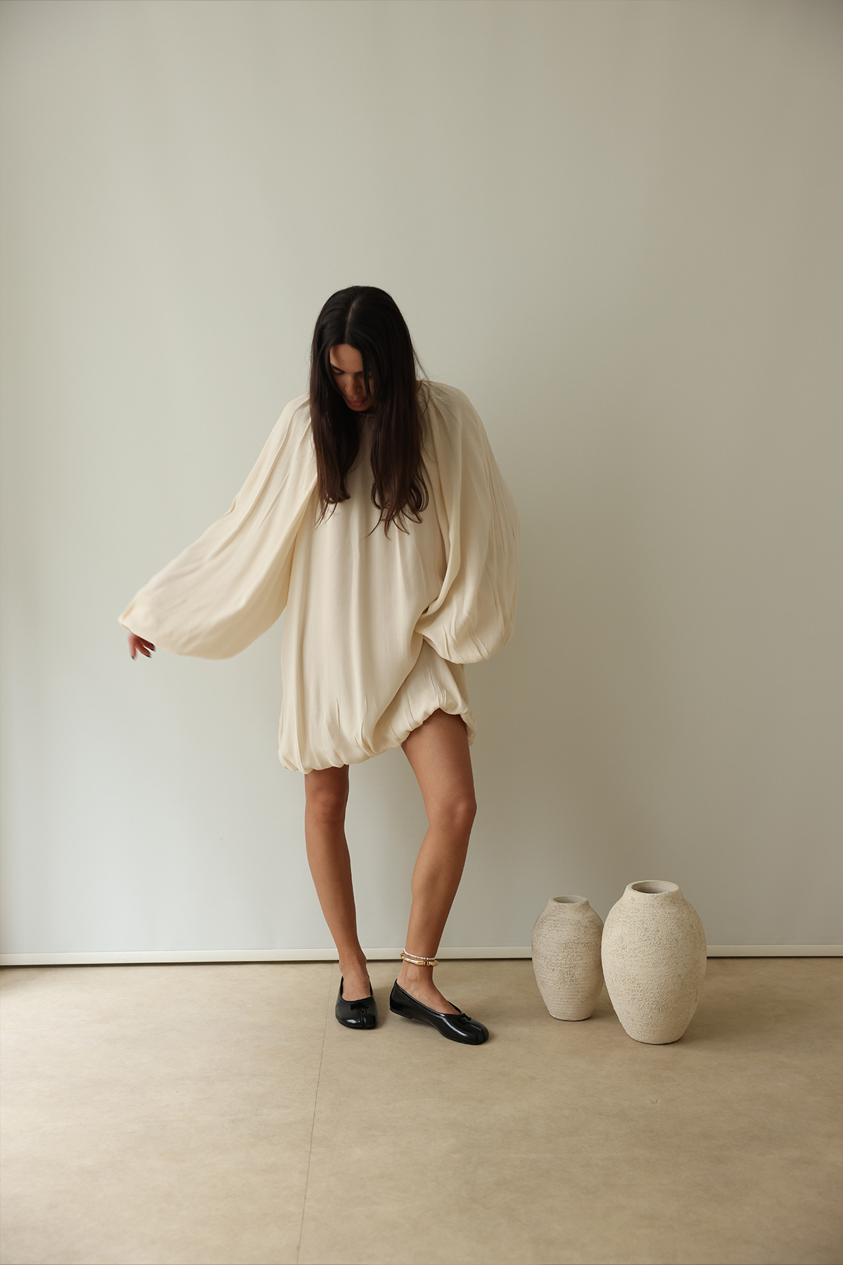 LUTVELIZADE  Babet 2516 - Parmak Arası Düğüm Detaylı Siyah Kadın Babet - Görsel 3