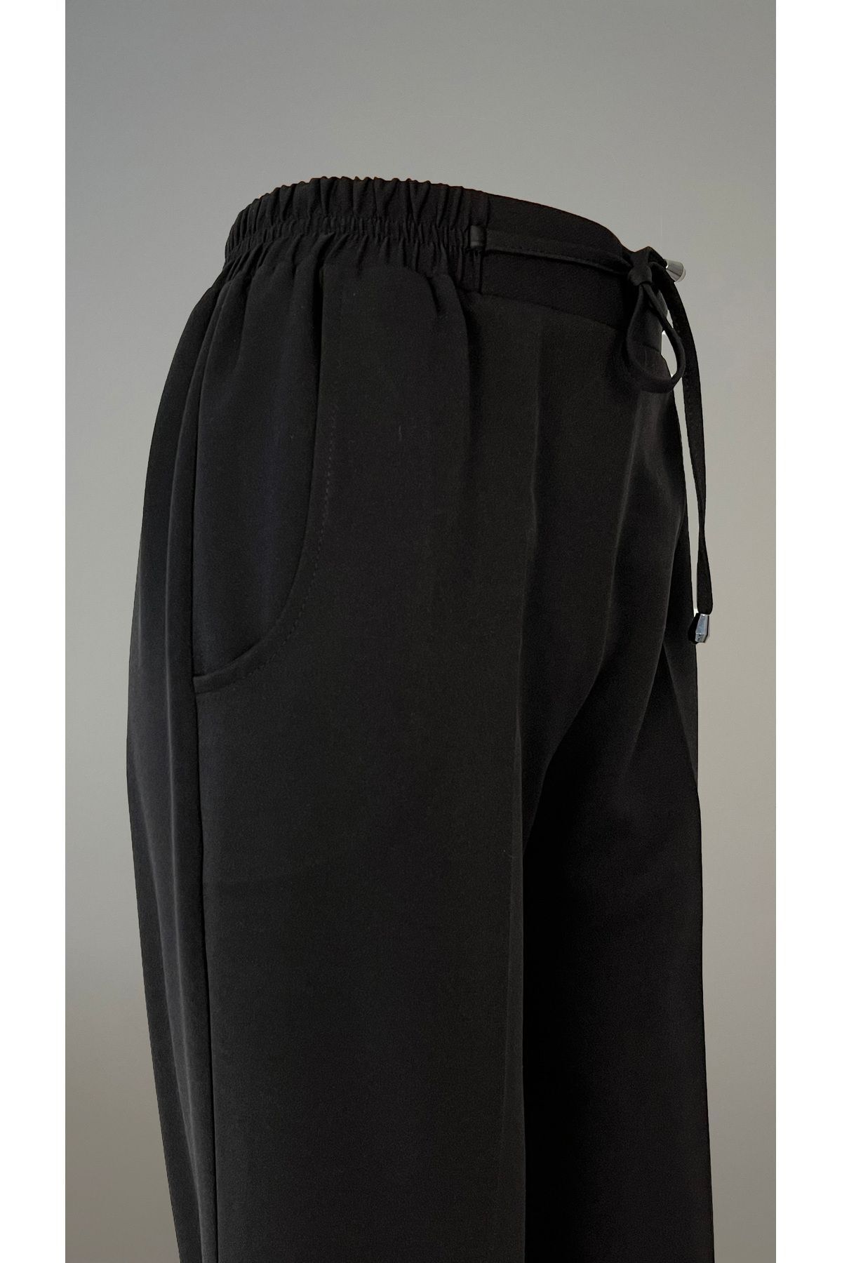 Taşpınar Butik  Siyah Beli Lastikli Büyük Beden Likralı Boru Paça Pantolon - Görsel 4