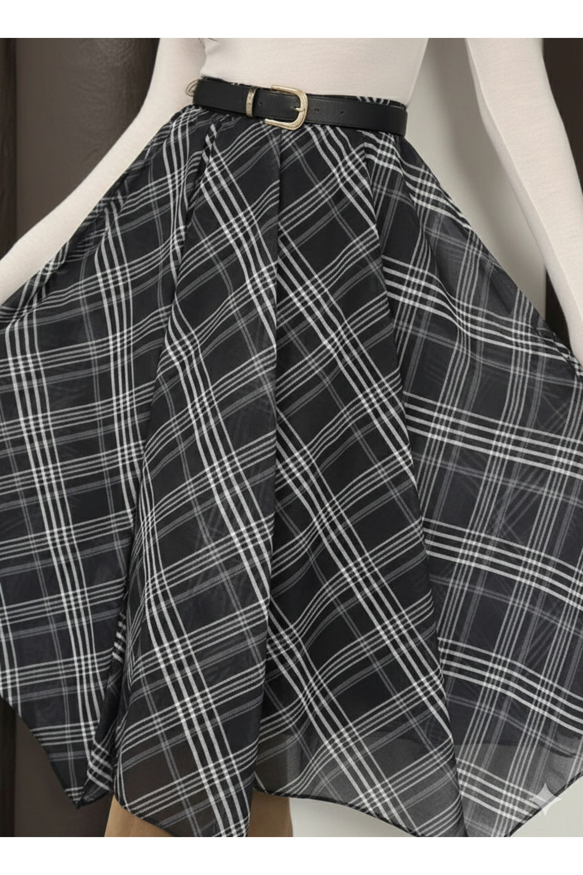 QETEENN  Asimetrik Kesim Ekose Desenli Midi Boy Etek - Görsel 2