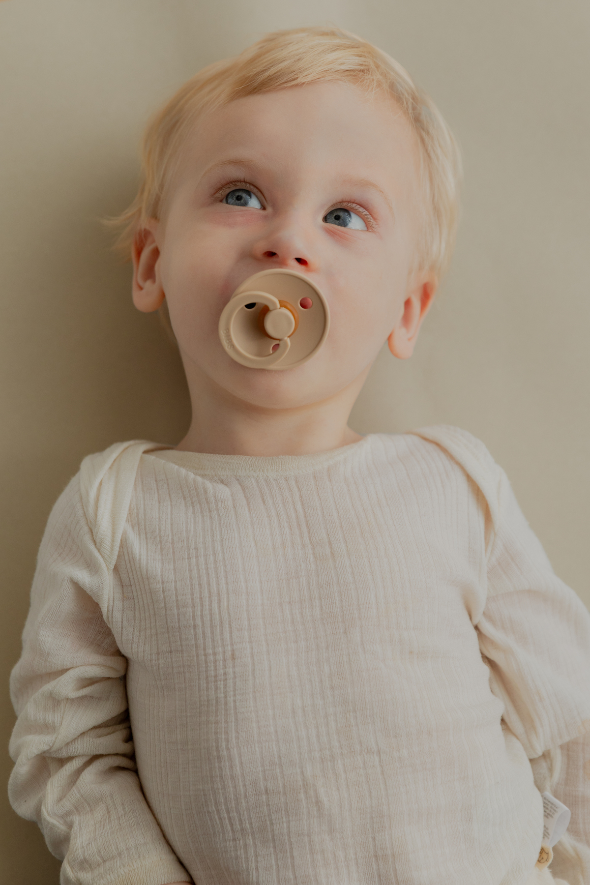 Bibs Colour Kauçuk Emzik - Vanilla 6 Ay+ fotoğrafı 3 (önizleme)