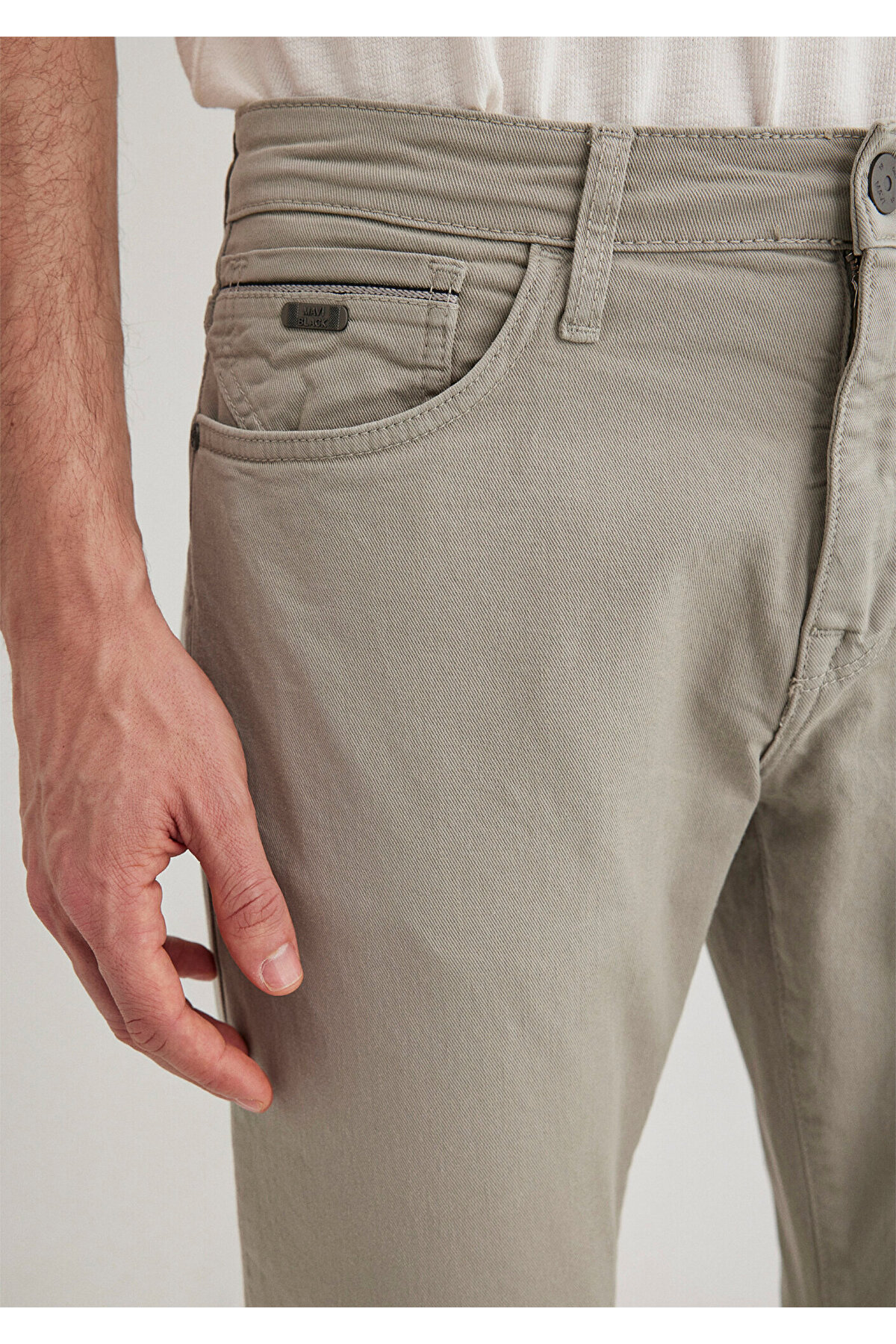 Jake Black Misty Grey Gabardine Trousers 0042286582 — خاکستری 00422-P_rollbacked — تصویر 6 از 8