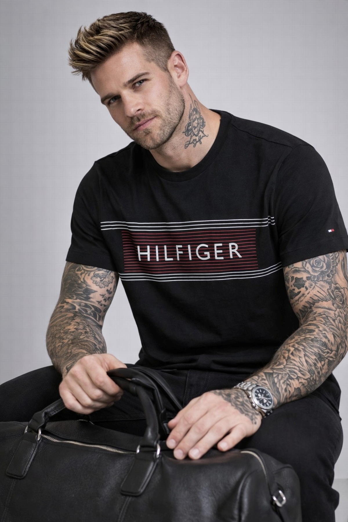 تامی هیلفیگر تی‌شرت مردانه یقه گرد طرح‌دار ۱۰۰٪ پنبه TH