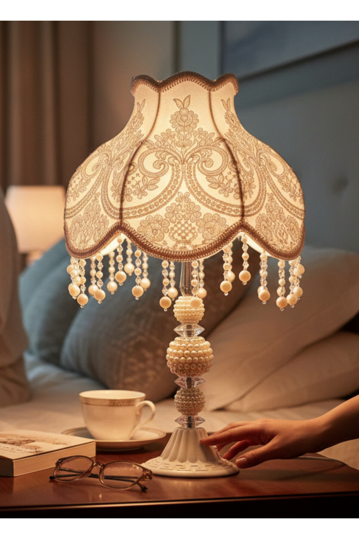 عاكس الضوء الكلاسيكي المصنوع يدويًا من القطيفة وال...