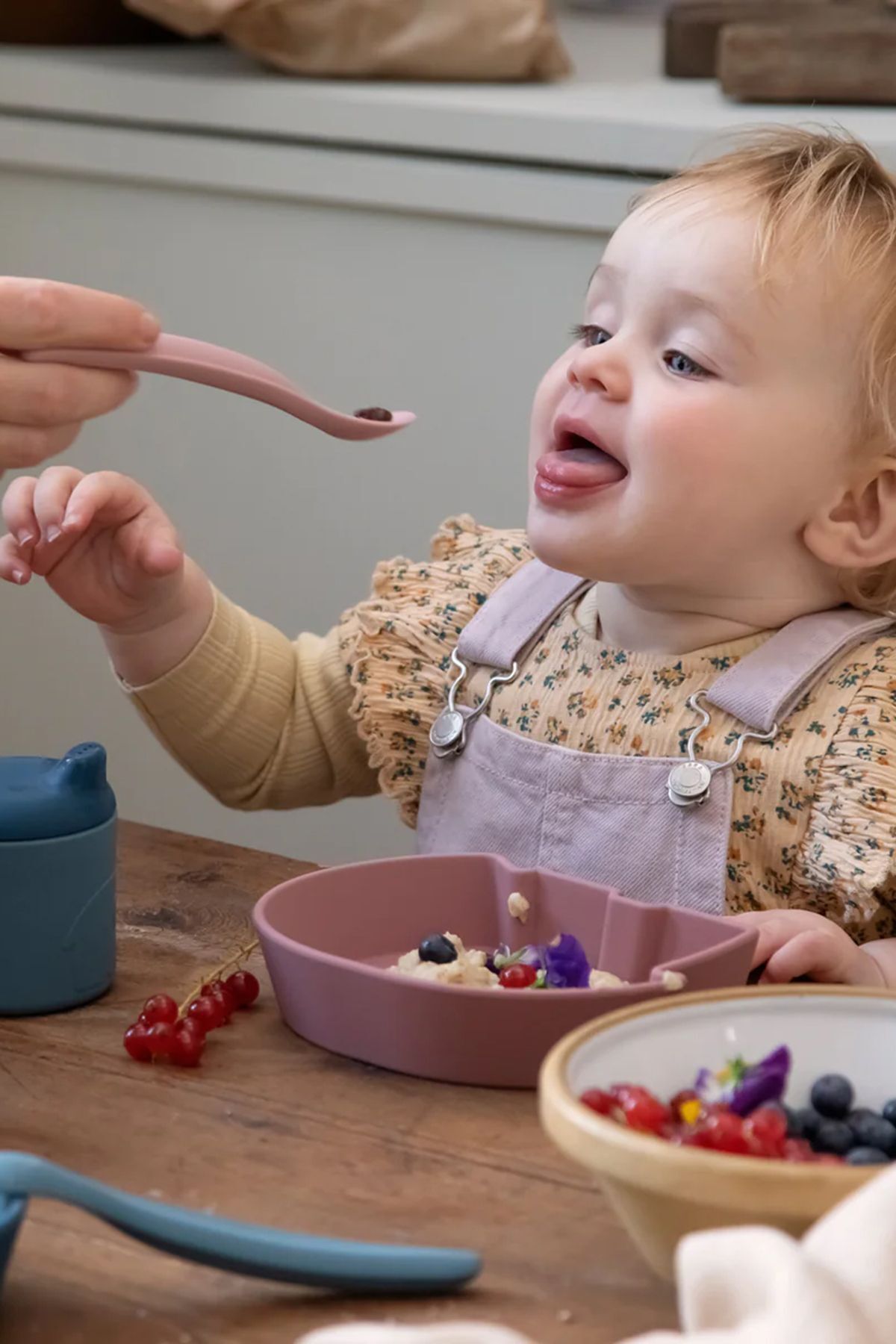 Meleni Baby 2'li Diş Kaşıyıcı Bebek Mama Kaşığı - Silikon Mama Kaşığı - Pembe, Bej fotoğrafı 3 (önizleme)