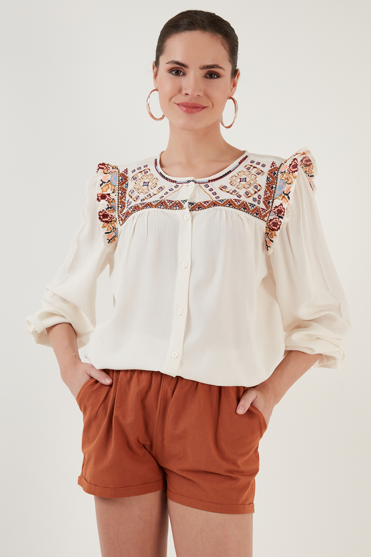 Lela  Etnik Desenli Kol Detaylı Bisiklet Yaka Şile Bezi Gömlek GÖMLEK 611BZ0042 - Görsel 3