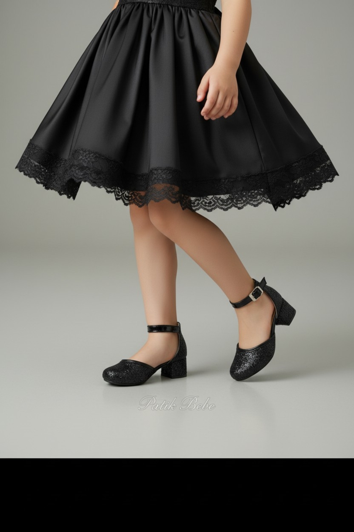 PATİK BEBE Kız Çocuk Siyah Cam Kırığı Kare Topuklu Abiye Ayakkabı fotoğrafı 3 (önizleme)