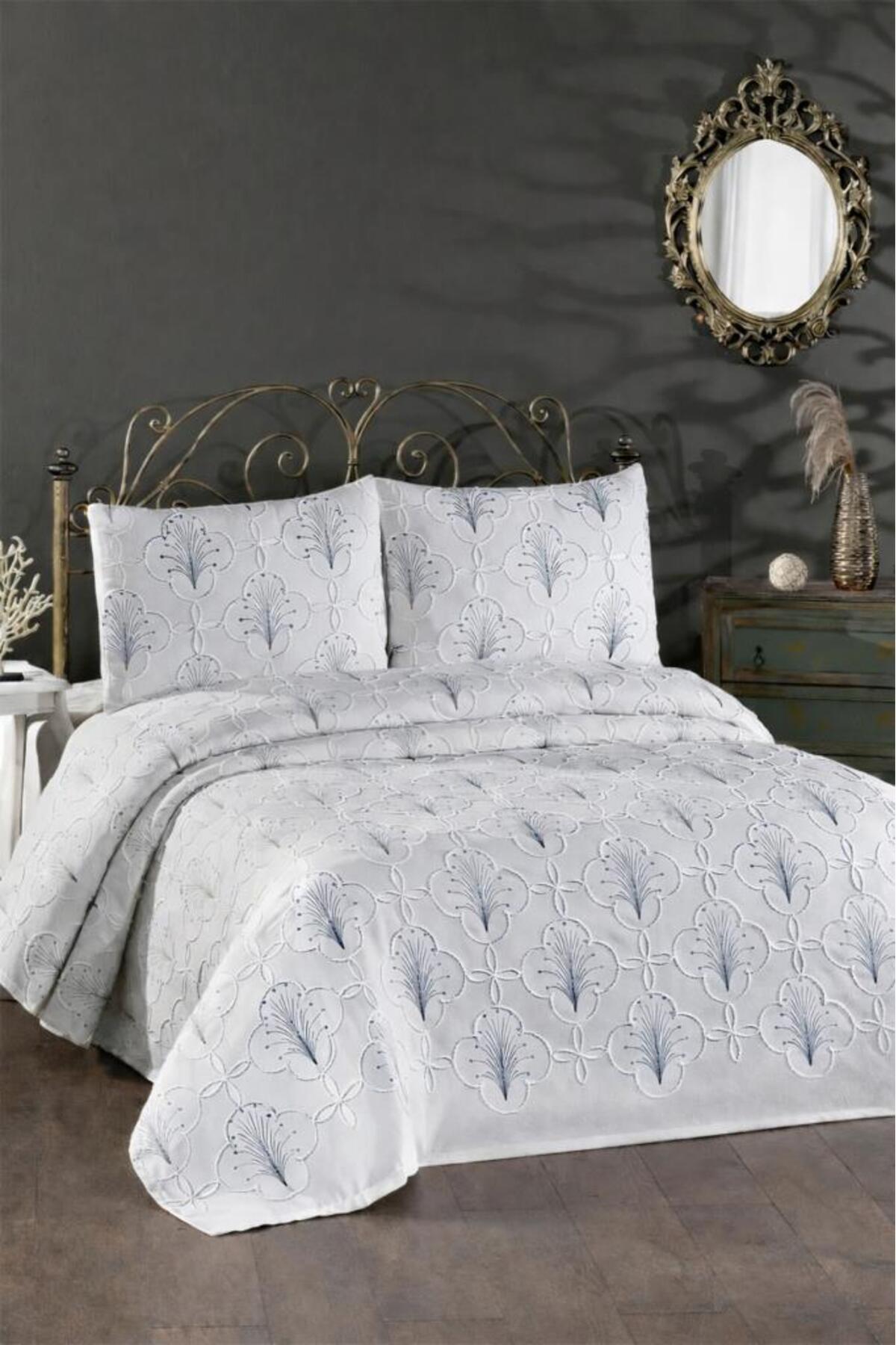 Sonay Embroidered Chenille 3-Piece Double Bedspread Grey