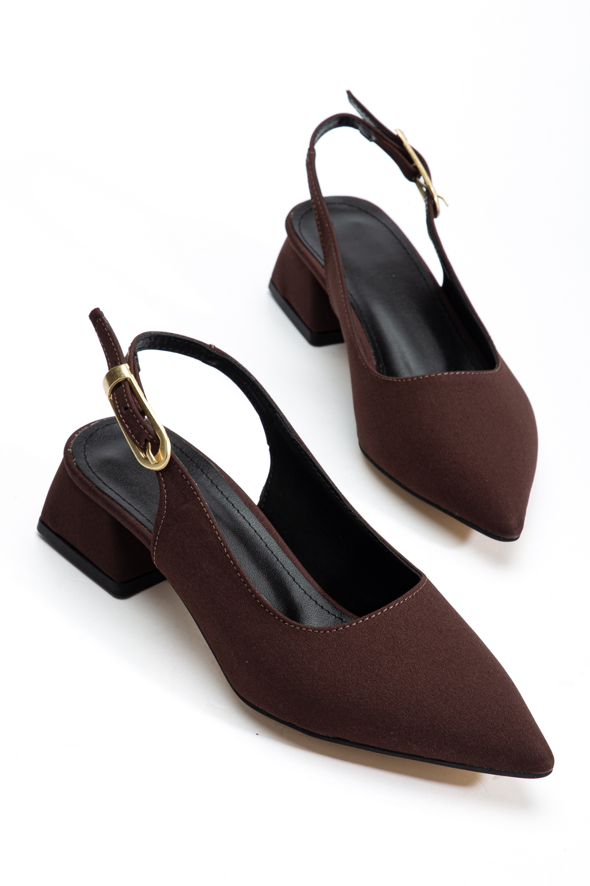 Entella Store  Kadın Kahverengi Saten Mat Tokalı Bantlı Yeni Sezon Kısa 3 cm Topuklu Ayakkabı - Görsel 3