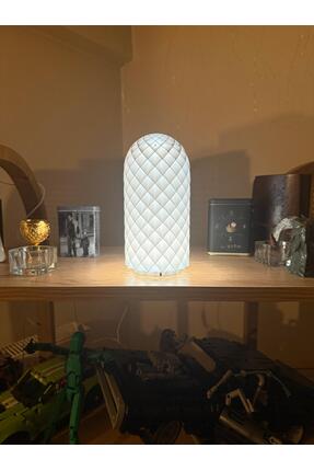 California ST Modern Geometrik Tasarım Dekoratif LED Masa Lambası – USB Bağla...