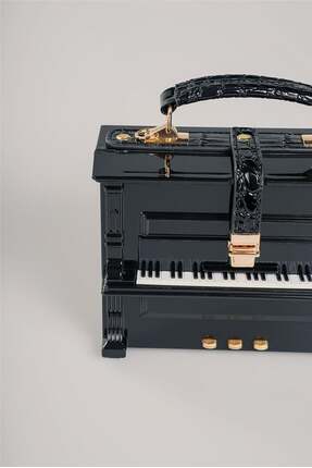 Karşıyaka Bijuteri Özel Tasarım Piyano Tasarımlı Özel Form Mini El Çantası