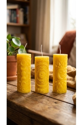 Raw Home Spiritüel Tasarım Kabartmalı 3’lü Ritüel Mum Seti – %100 Soya Wax El...