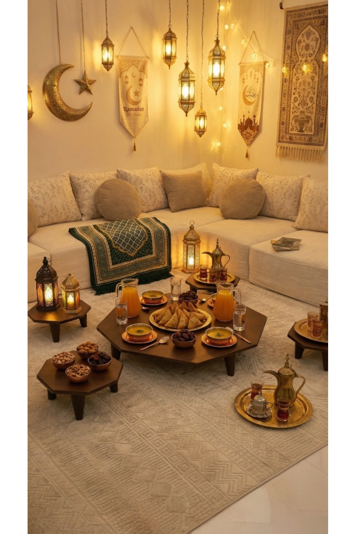 طقم طاولات ارضي مع 4 خدمة خشب بني شكل ‏سداسي