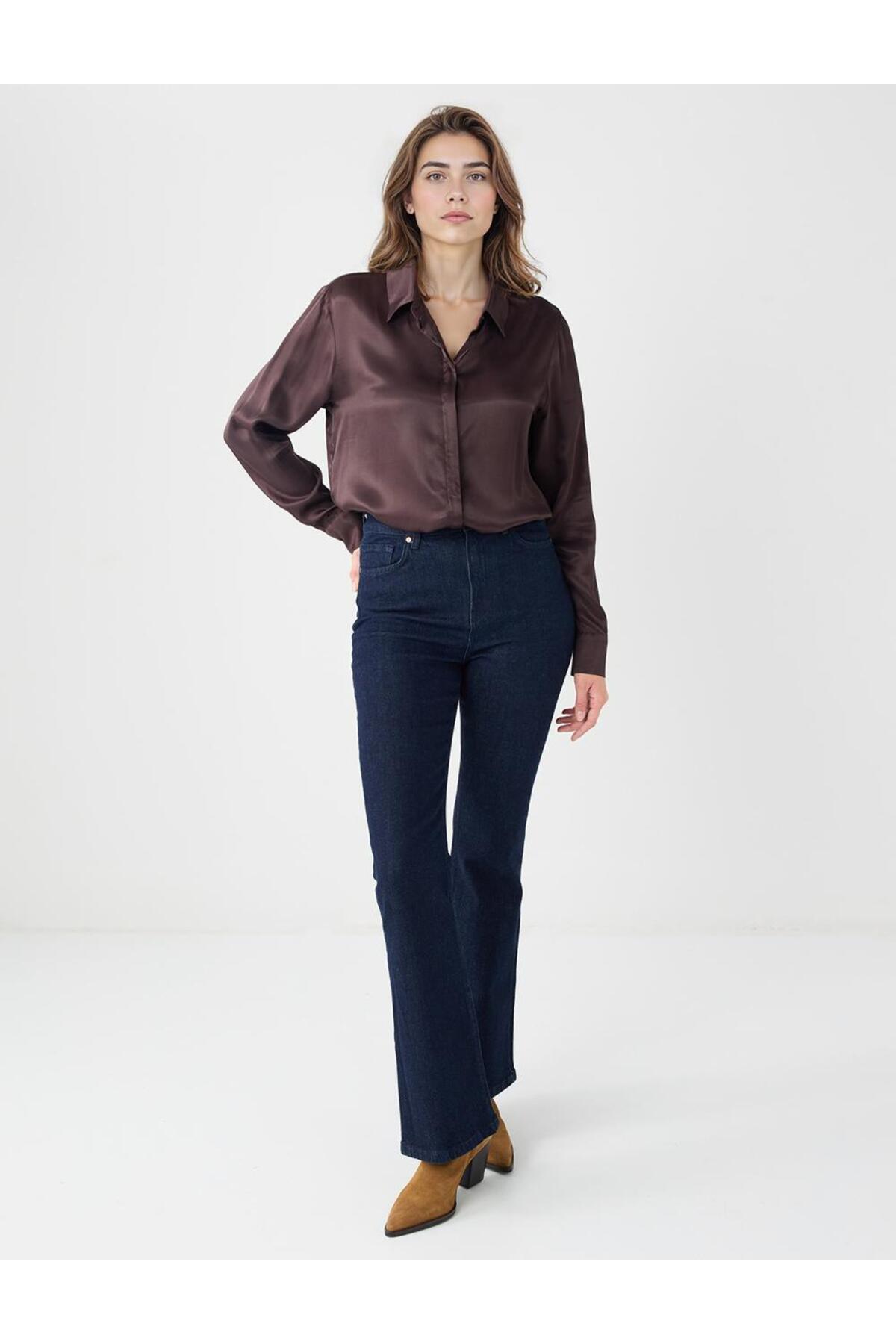 Jimmy Key  Acı Kahve Uzun Kollu Rahat Kesim Saten Gömlek - Görsel 2