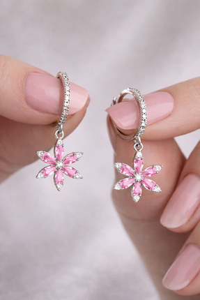 Silvanya Jewelry 925 Ayar Gümüş Zirkon Taşlı Lotus Çiçeği Kadın Küpe – Farklı...