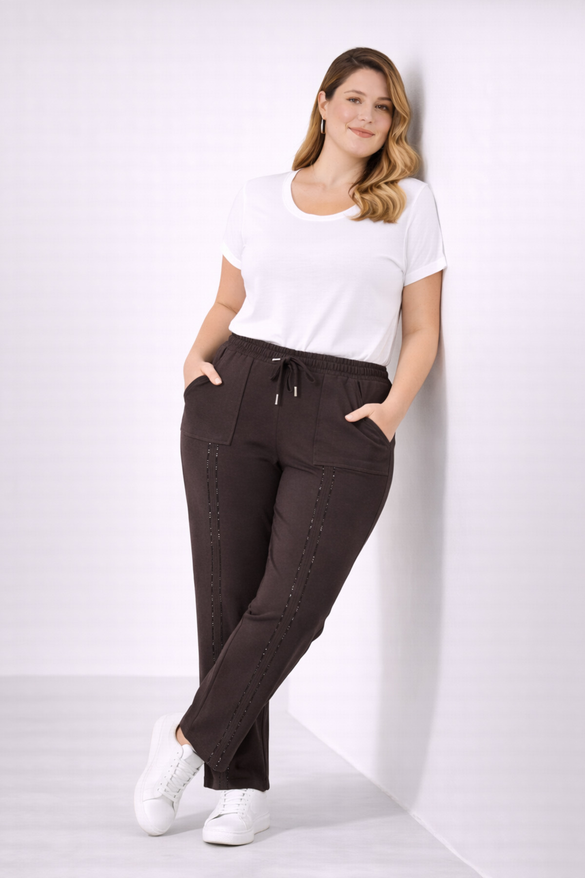 Şans  Kadın Büyük Beden Kahverengi, Bel Lastikli, Ön Taş İşli Cepli Eşofman Alt 65N39394 - Görsel 3