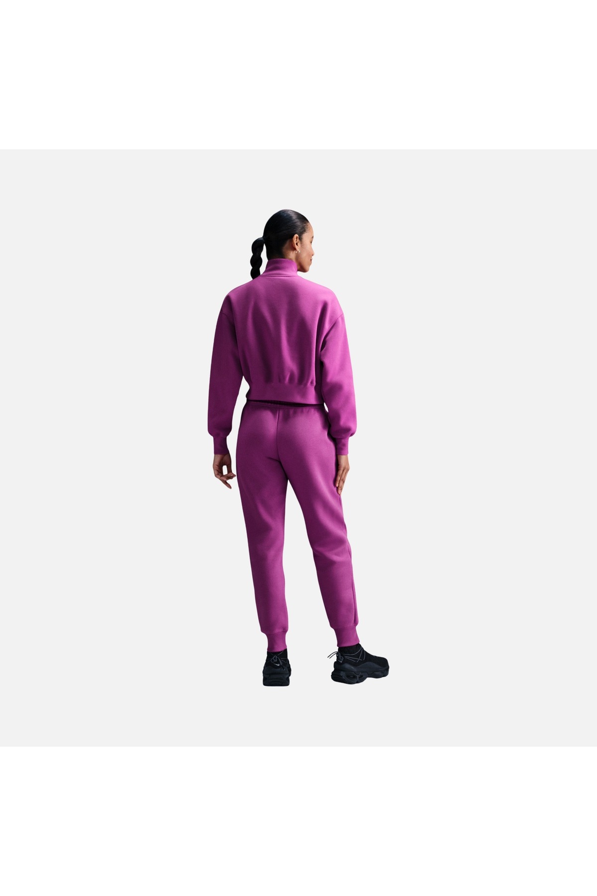 ladies nike sweat suits